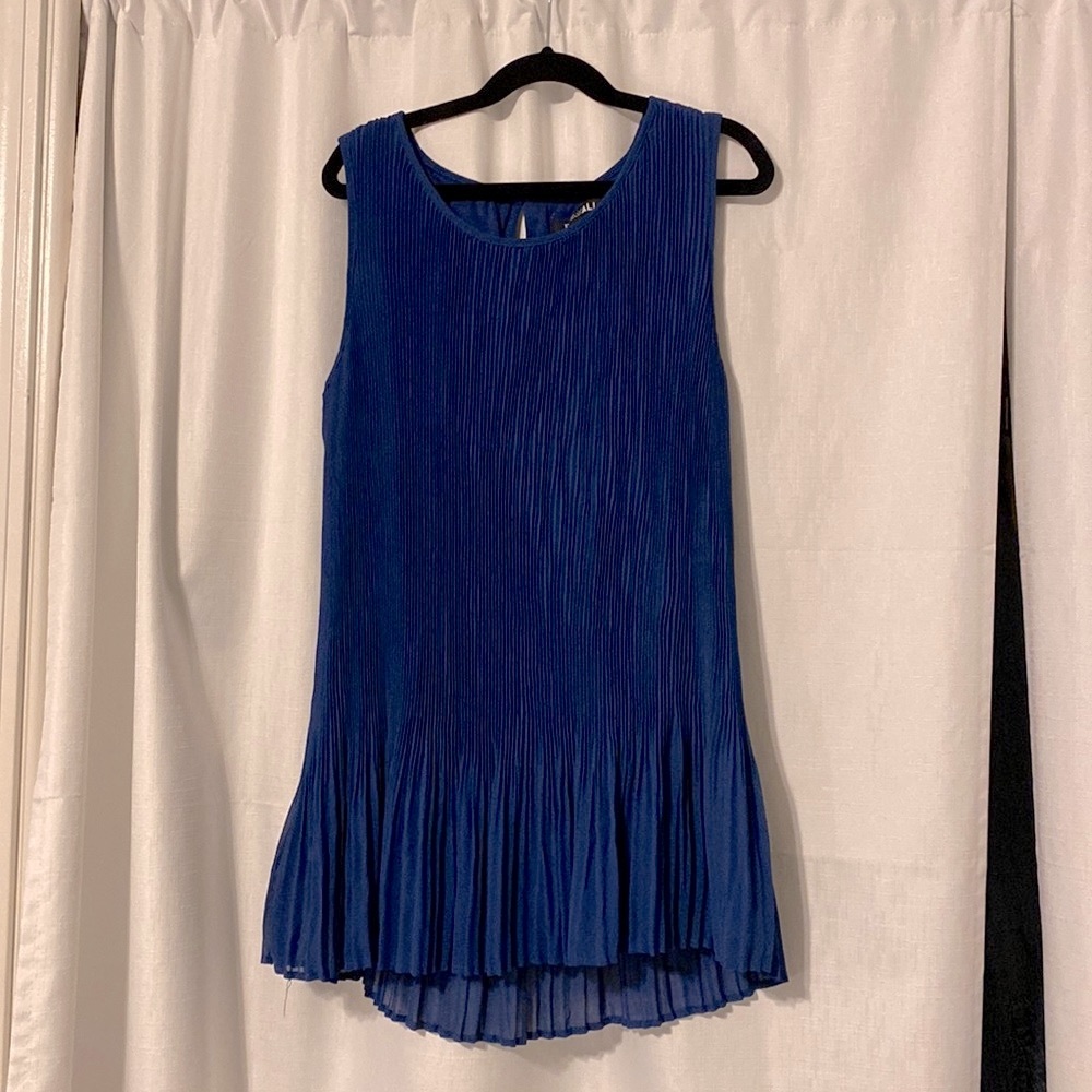 Rob & Ali blue pleated tunic